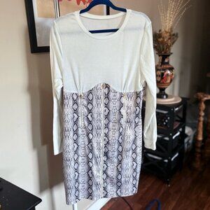 SHEIN White and Snake Print Long Sleeve Dress